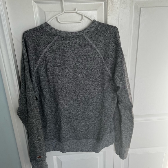 Roots clothing - 3 sweatpants, 2 sweaters - Picture 6 of 10